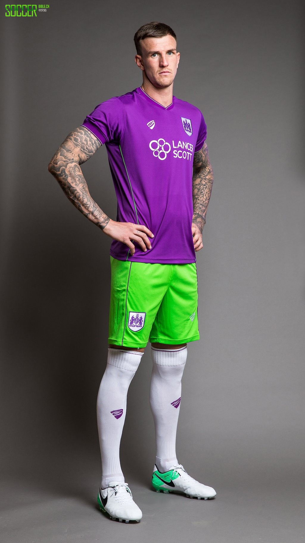 Bristol City  17/18 ͳӷ