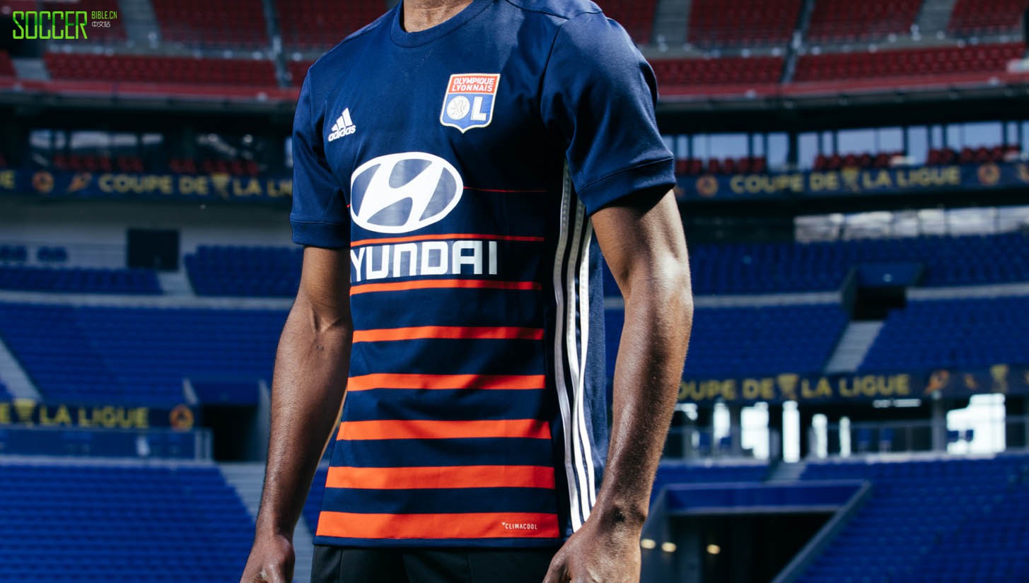 lyon-kit_0002_ol-%E6%9D%B1ifou-7932