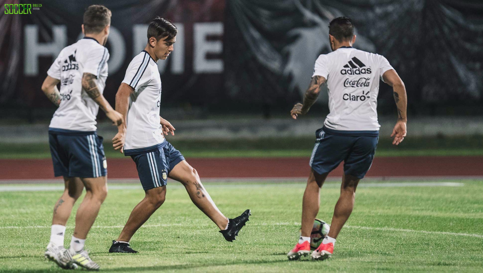 dybala-adidas4