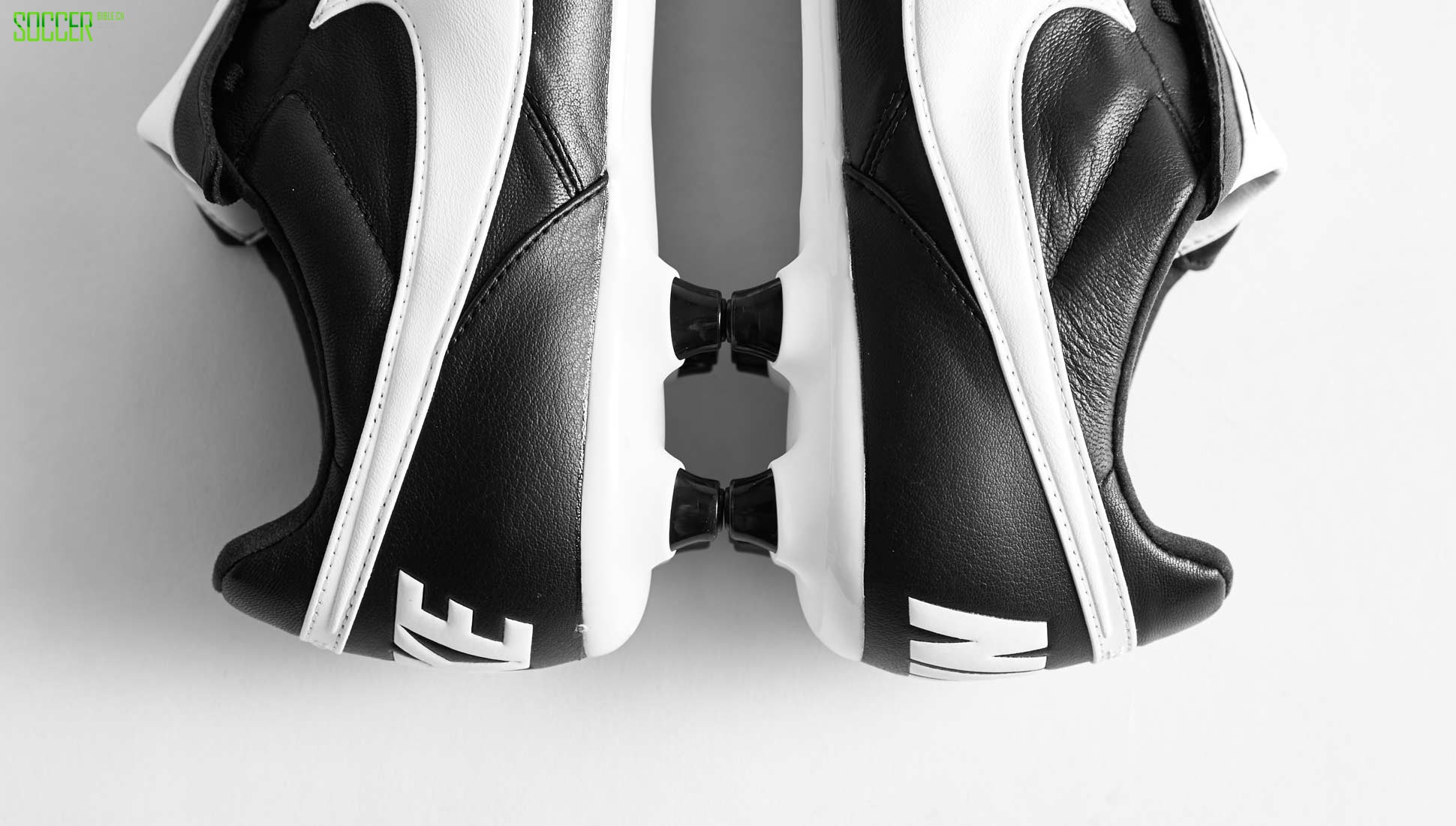 时隔四年之后经典之作Nike Premier重装上阵