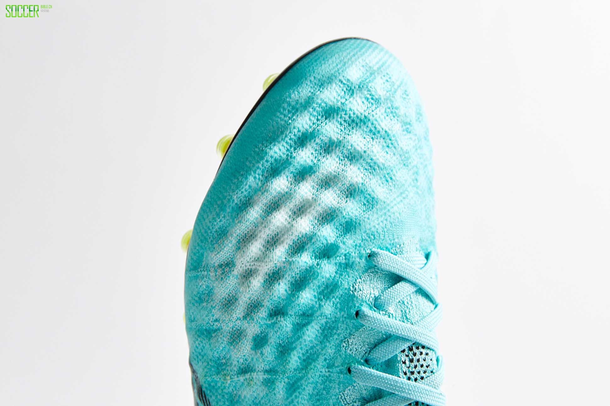 wmns-aqua-9