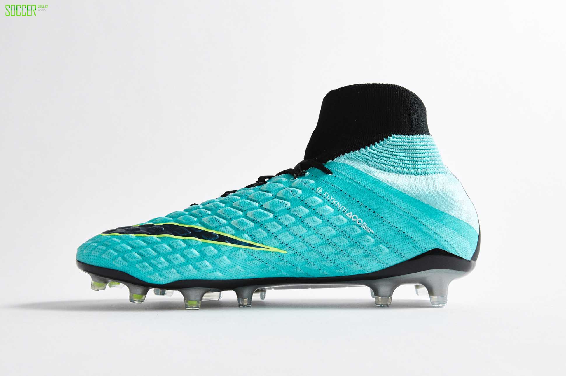 wmns-aqua-15