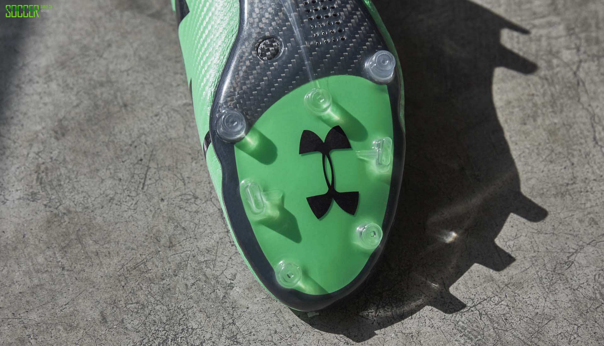 under-armour-spotlight-zip-7