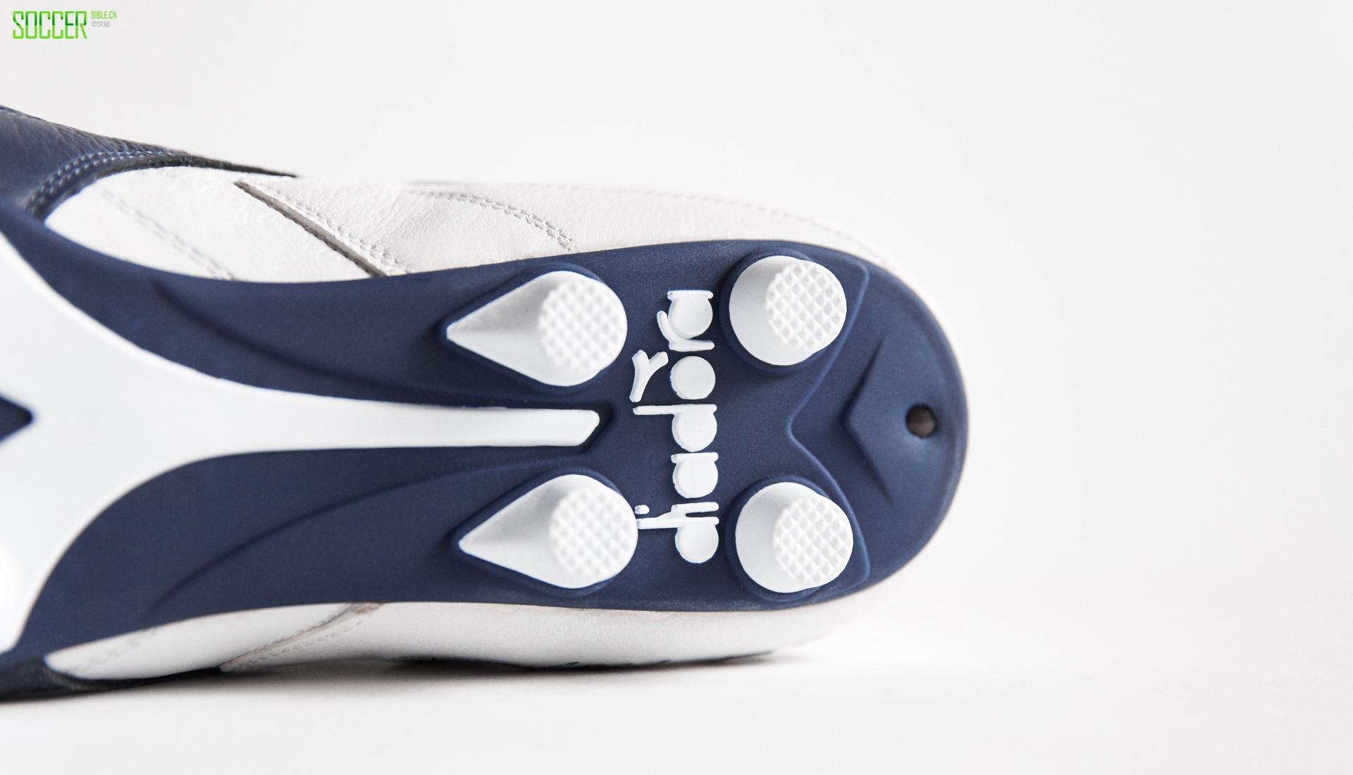 diadora5
