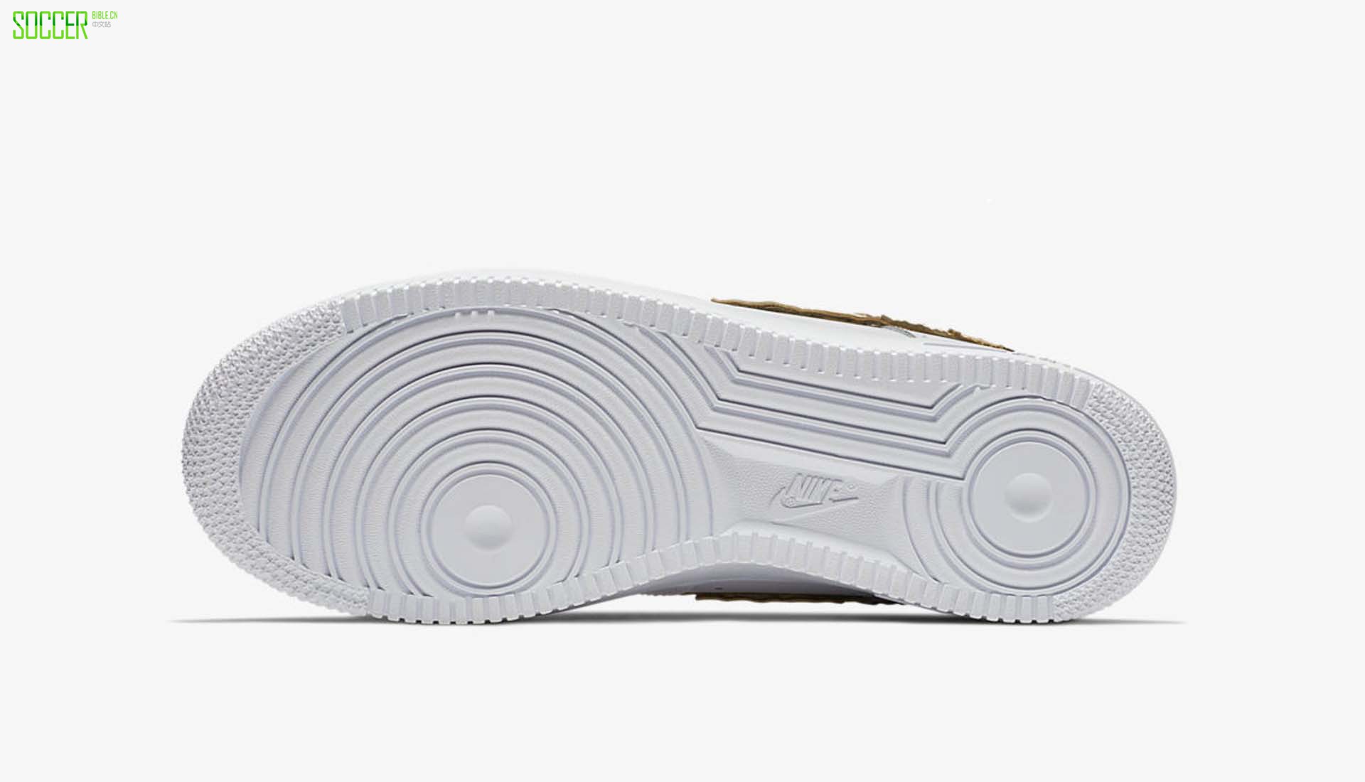 3-cr7-air-force-1