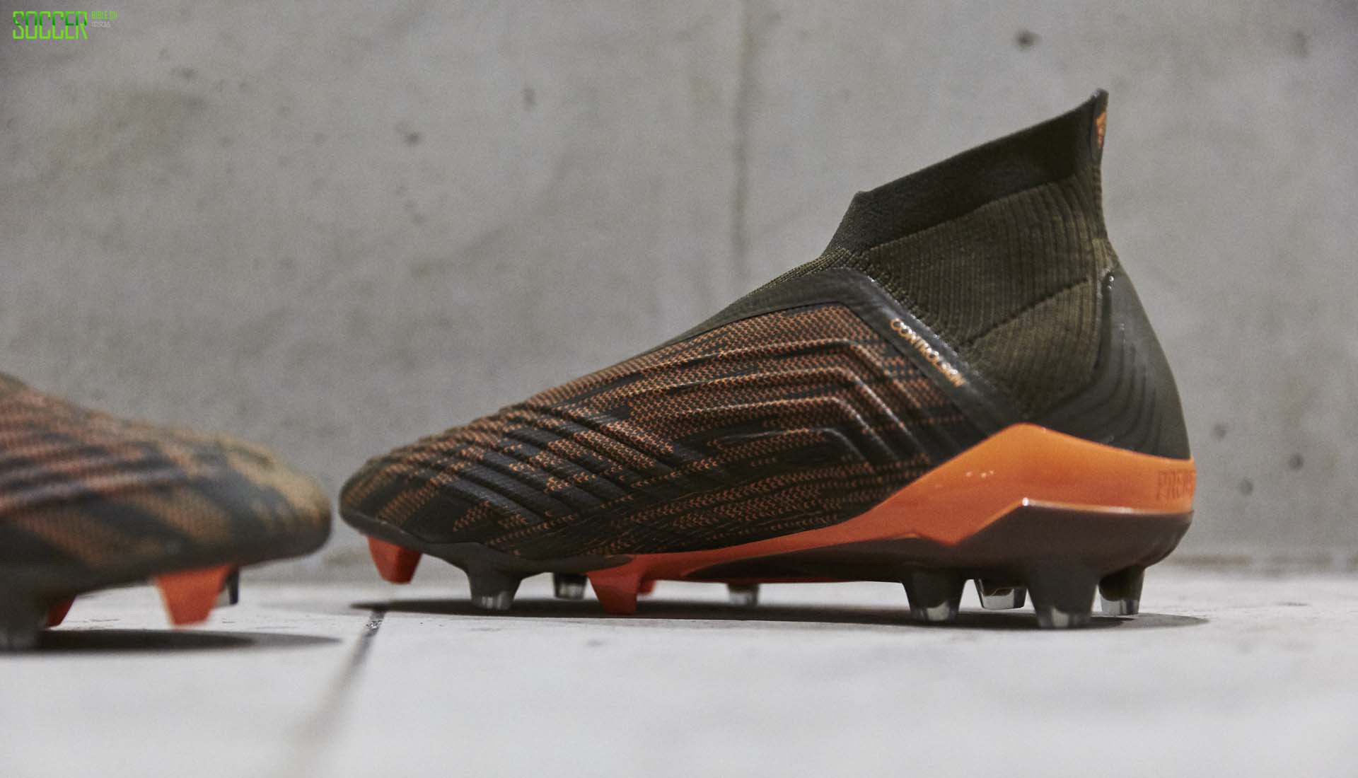 3-adidas-predator-18-lone-hunter-min