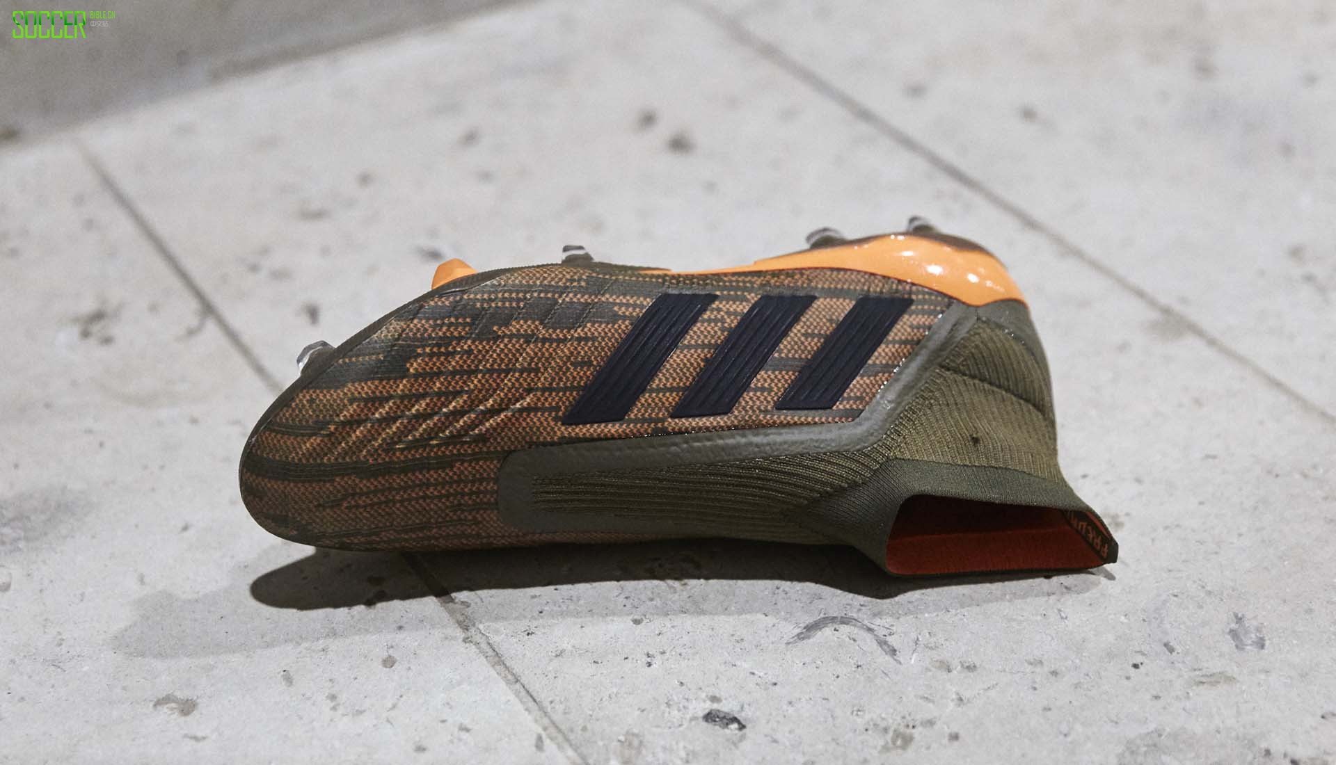 8-adidas-predator-18-lone-hunter-min