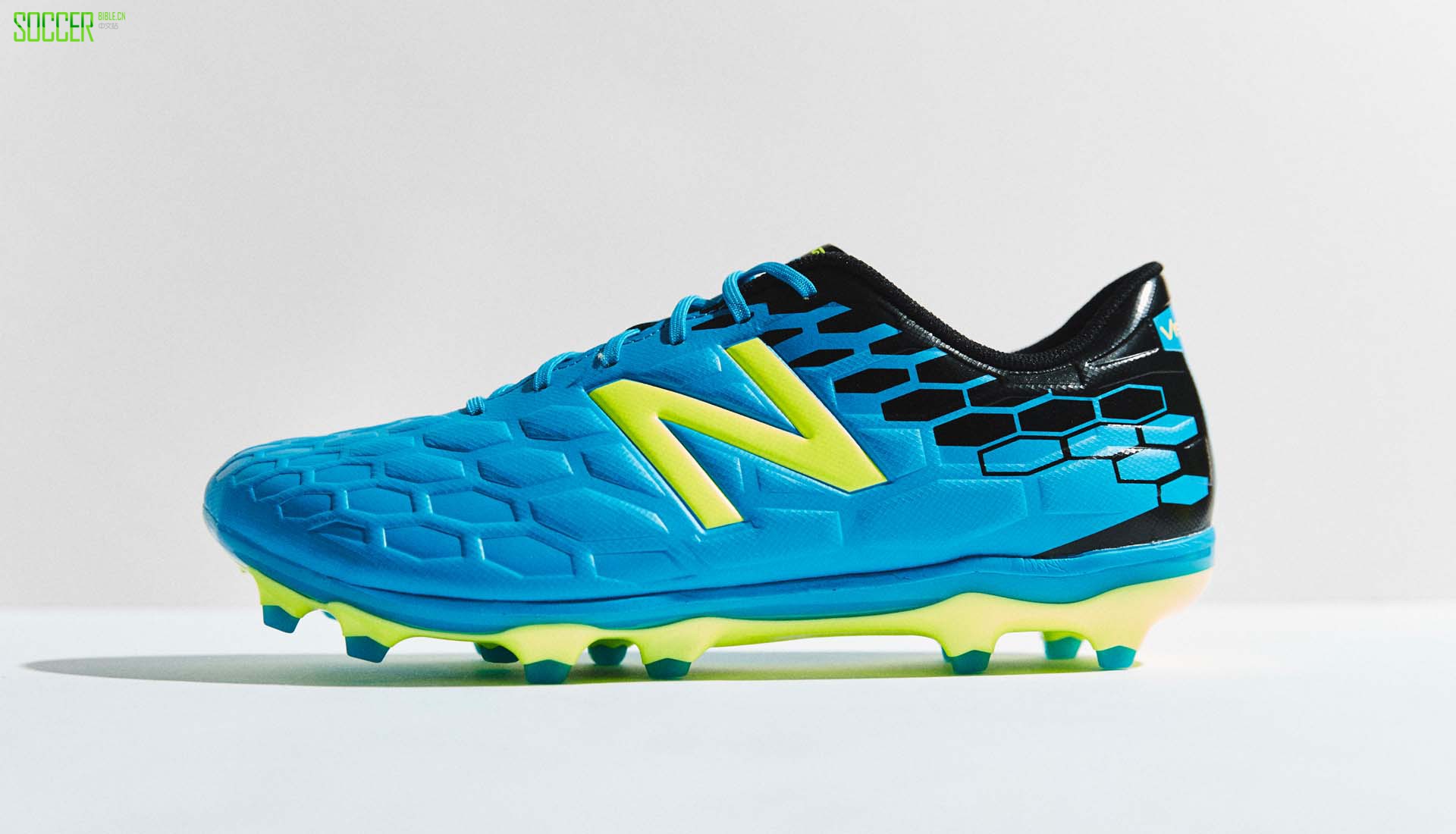 new-balance-visaro-2-blue-1