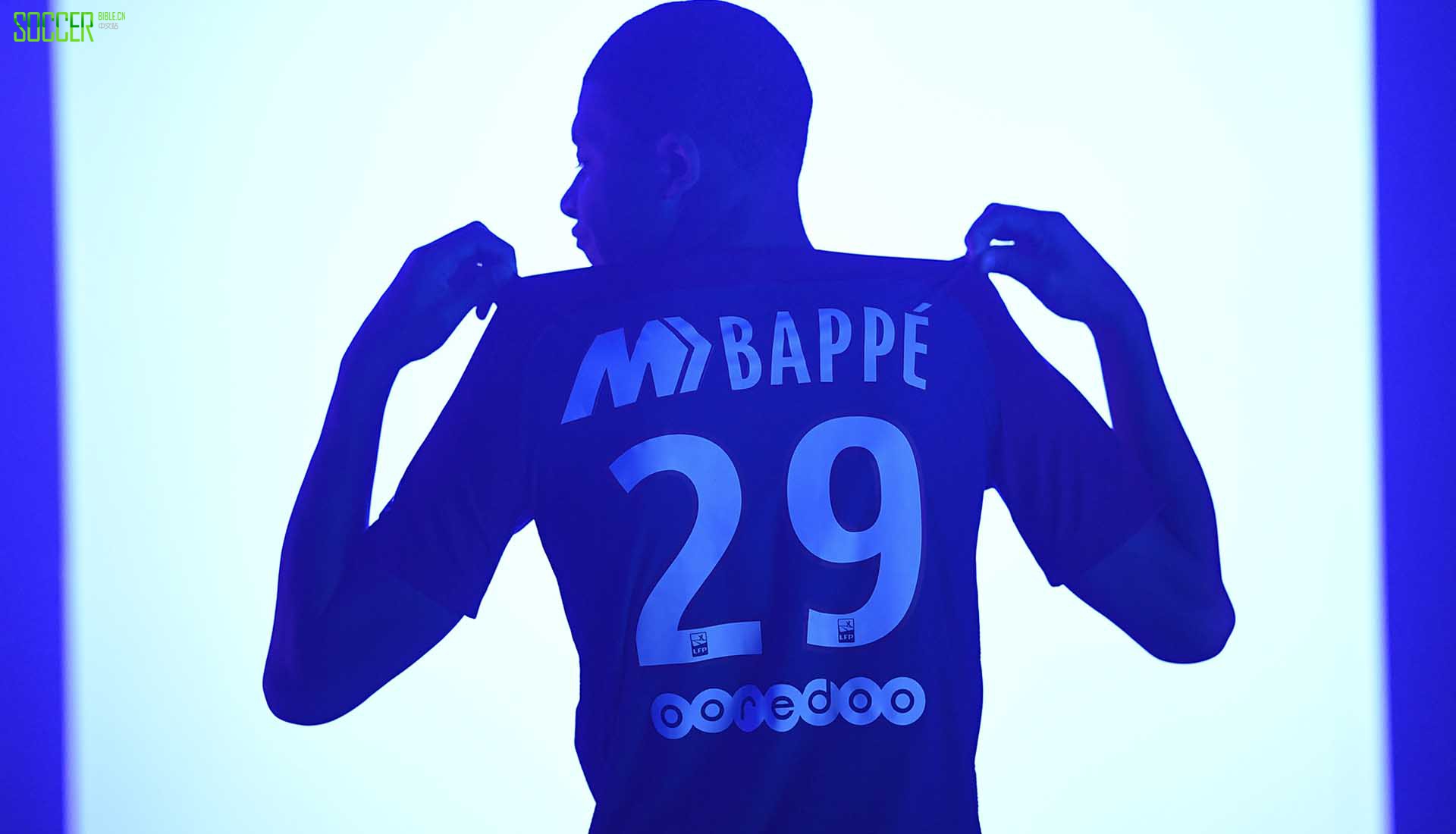 5-nike-mercurial-jerseys-neymar-mbappe