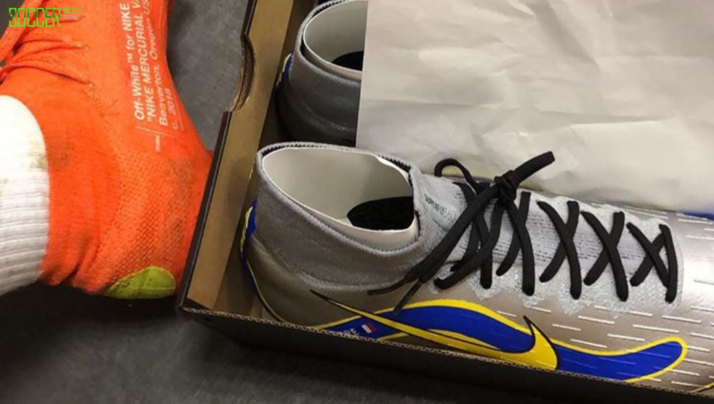 姆巴佩在ins曝光R9 Mercurial Superfly 360足球鞋