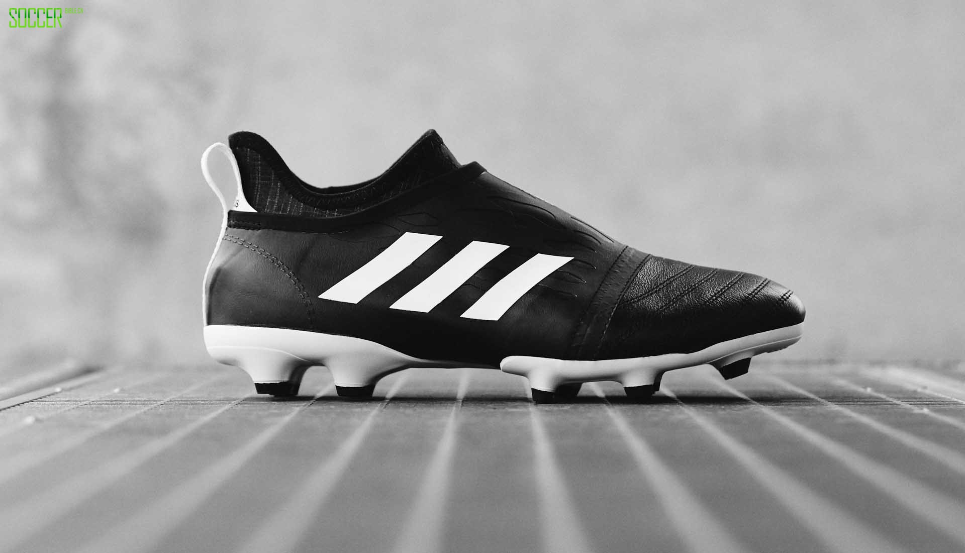adidas发布 glitch 180# 新款外靴“Copa Skin ”