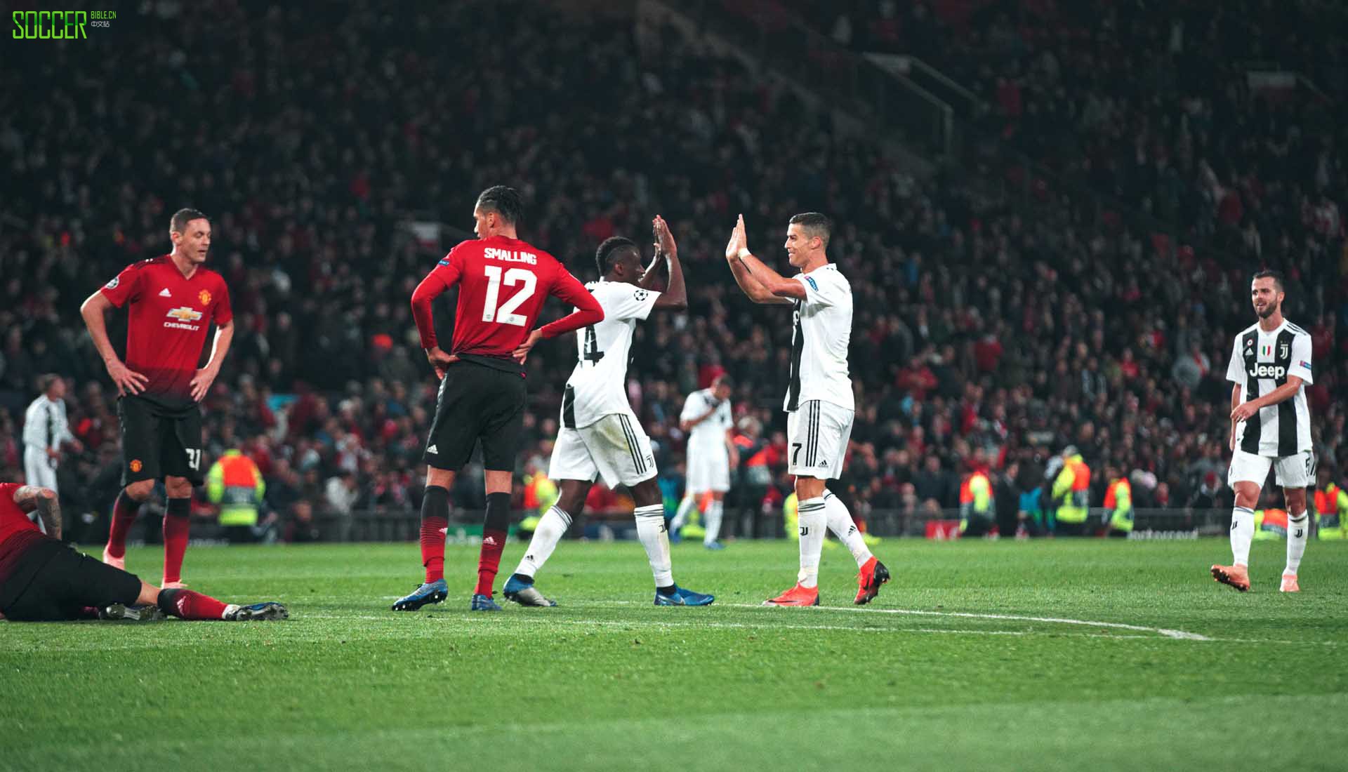 6-mufc-juve-framed-min