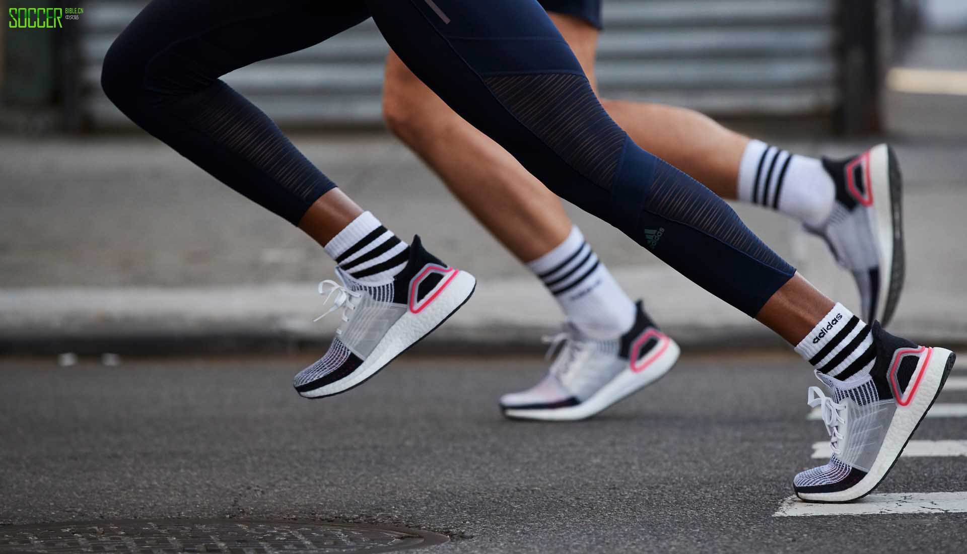 阿迪达斯 Ultraboost 19