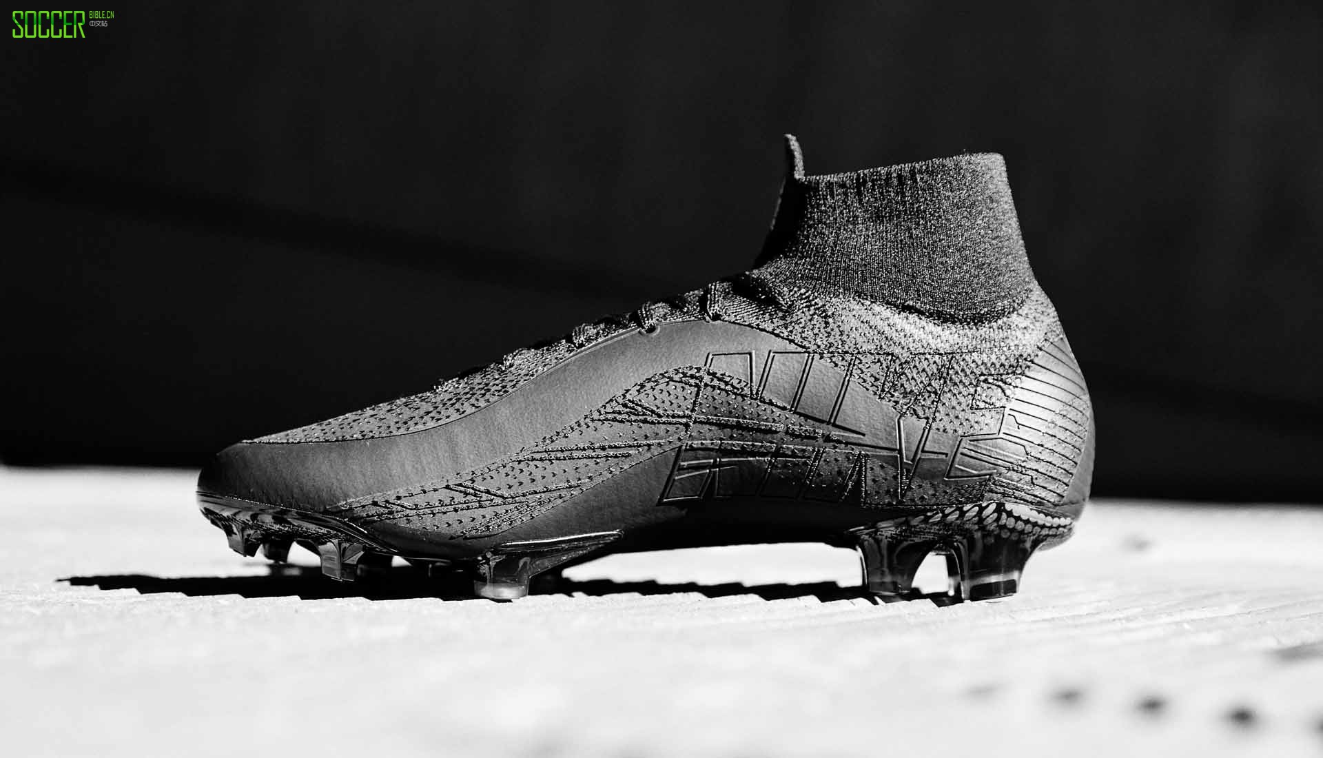 SoccerBible评选的2018 TOP 20最佳足球鞋