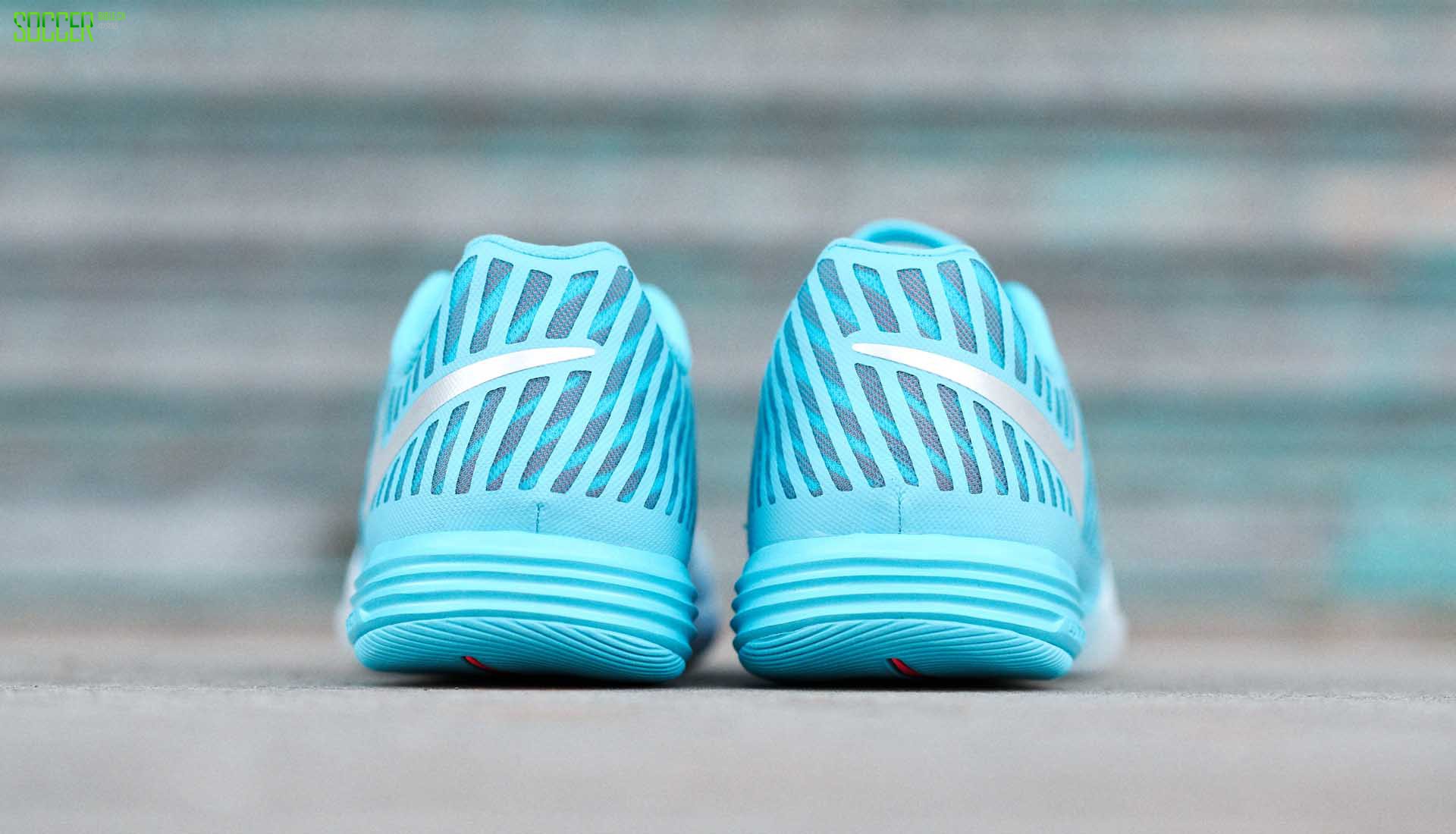 小场之王回归第二色 Nike Lunar Gato II 蓝银新上市