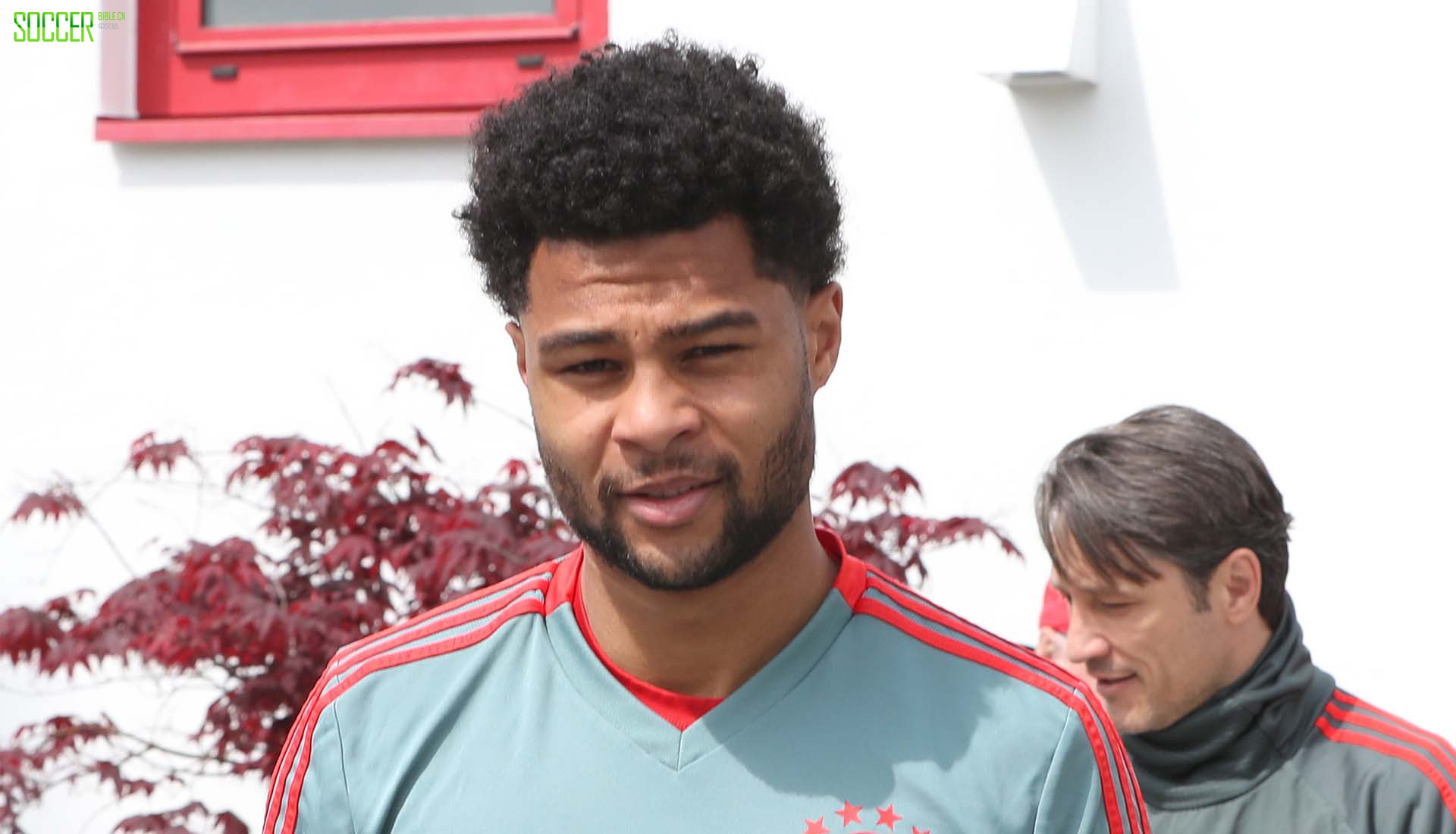 gnabry-3-min