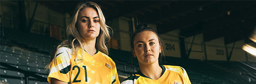 Ellie Carpenter&Caitlin Foord ó