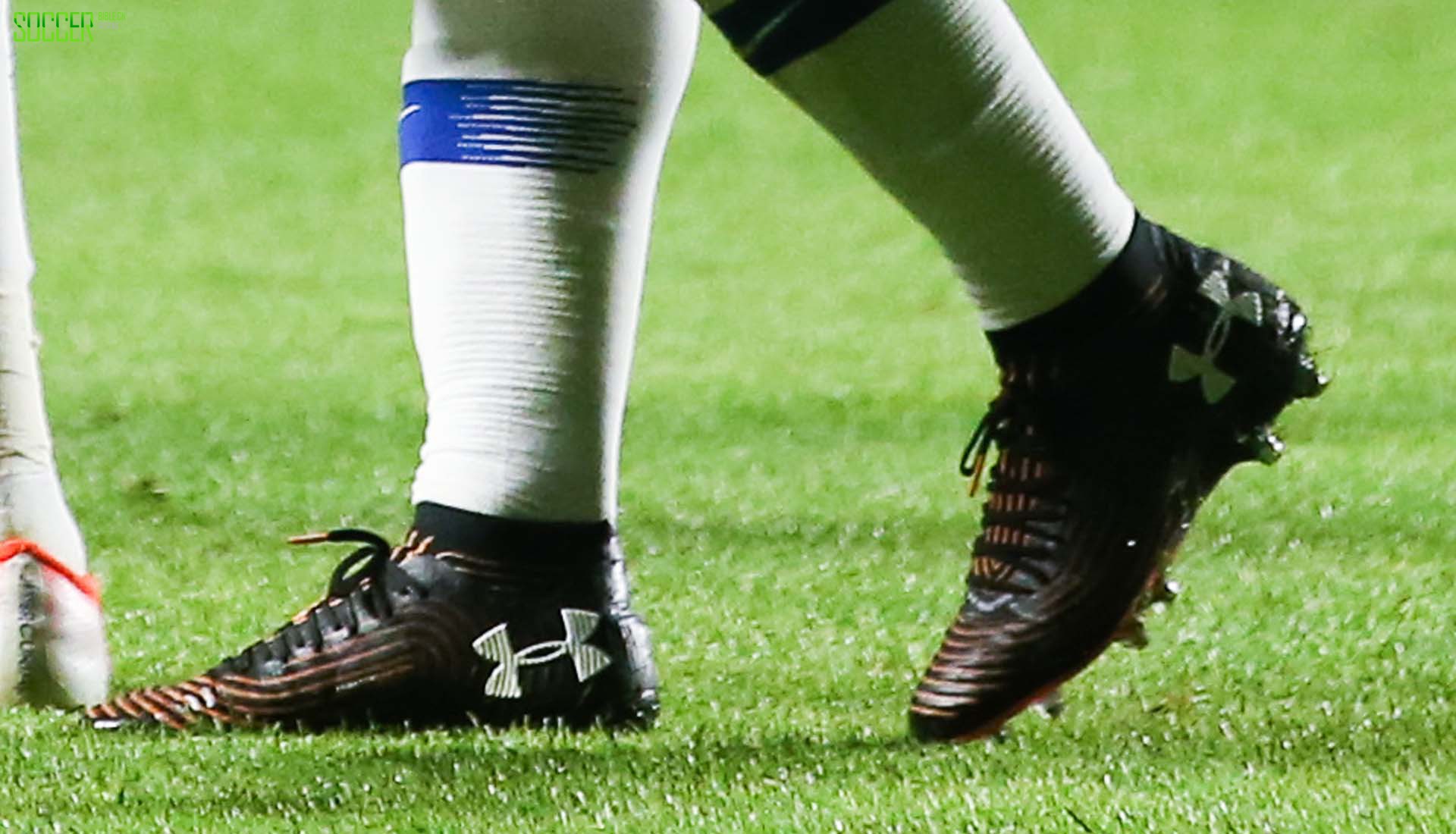 富恩萨利达上脚新一代 Under Armour Boot