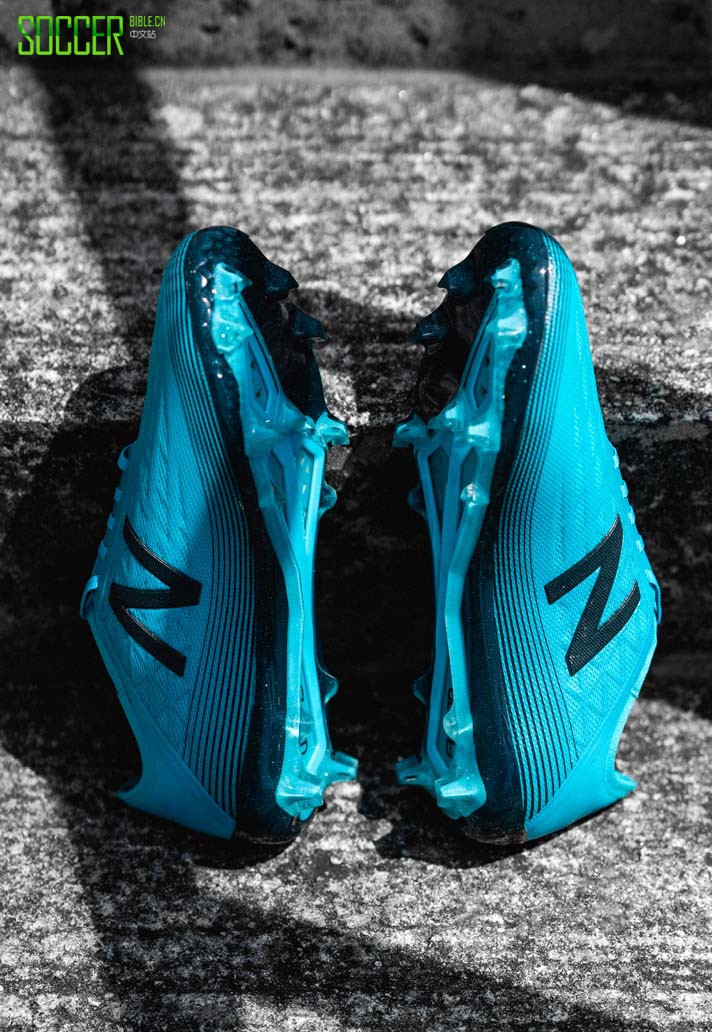新百伦推出“Bayside Blue”配色Furon v5