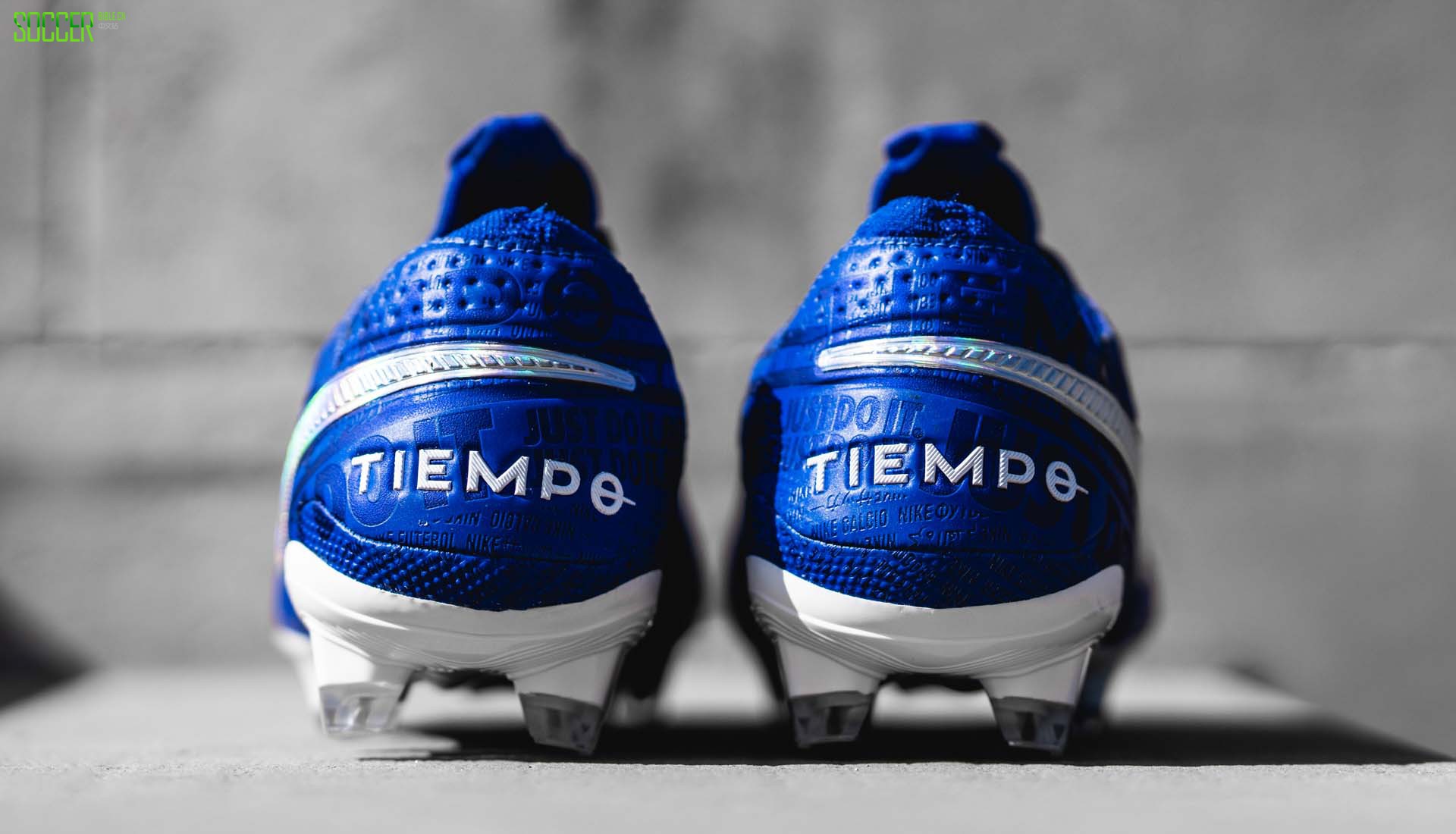6-nike-tiempo-8-new-lights-min