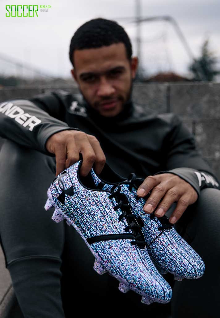 弴Under Armour 